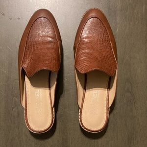 MICHAEL BY MICHAEL SHANNON WOMENS CHRISLEY LOAFER - BROWN